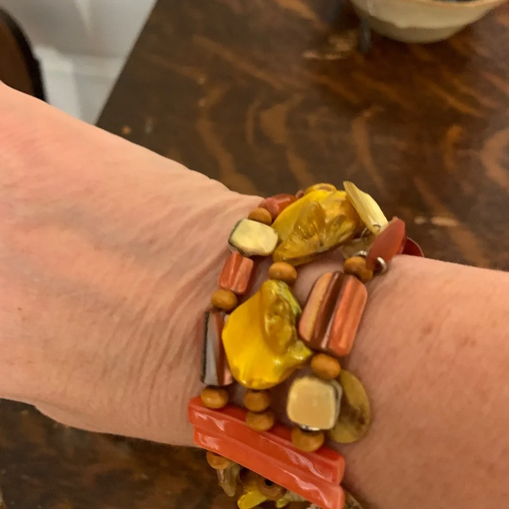 3 strand mother pearl bracelet